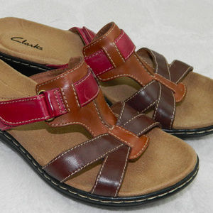clarks leisa bora